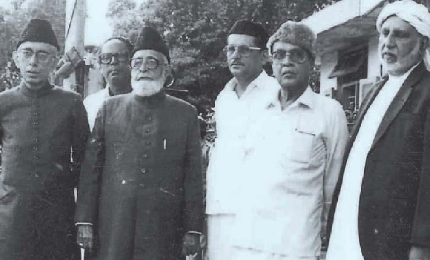 വിണ്ണിലുയർന്ന് പറക്കുക നീ