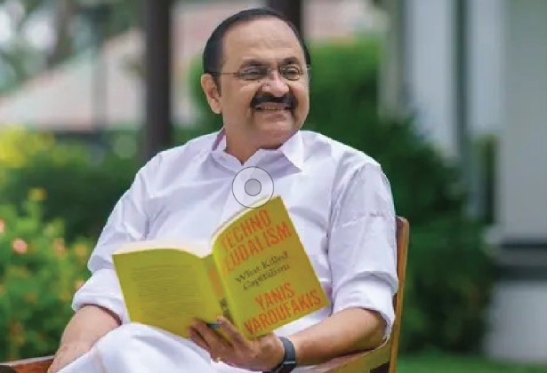 വി ഡി രാഷ്ട്രീയം;